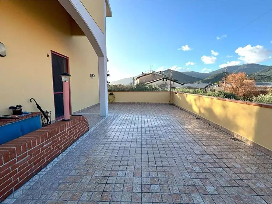 Immagine 10 di Appartamento in vendita  a Bientina