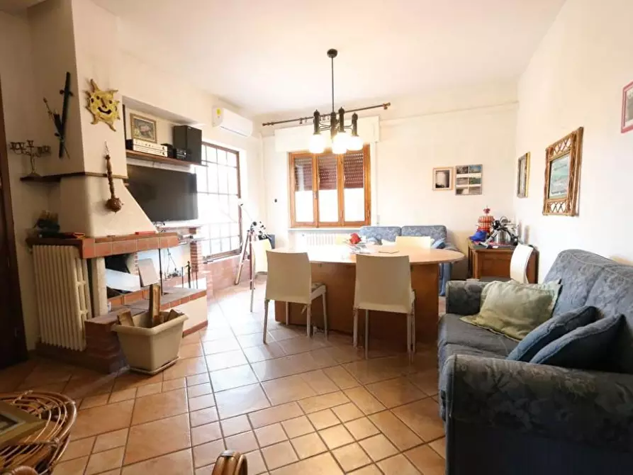 Immagine 1 di Appartamento in vendita  a Bientina