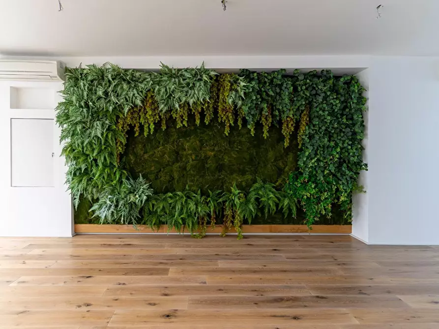 Immagine 12 di Locale commerciale in vendita  a Vinci