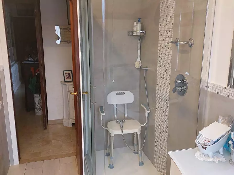 Immagine 8 di Appartamento in vendita  a Rosignano Marittimo