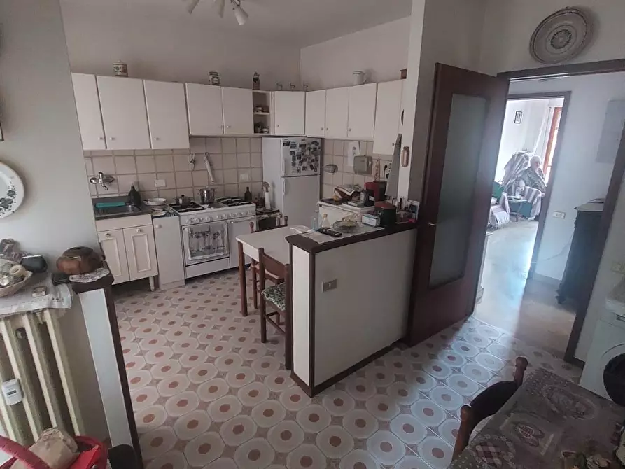 Immagine 2 di Appartamento in vendita  a Rosignano Marittimo