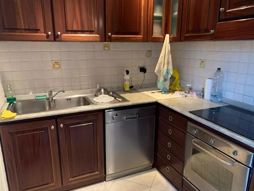 Immagine 3 di Appartamento in vendita  a Livorno