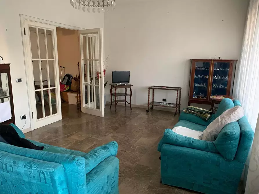 Immagine 1 di Appartamento in vendita  a Livorno