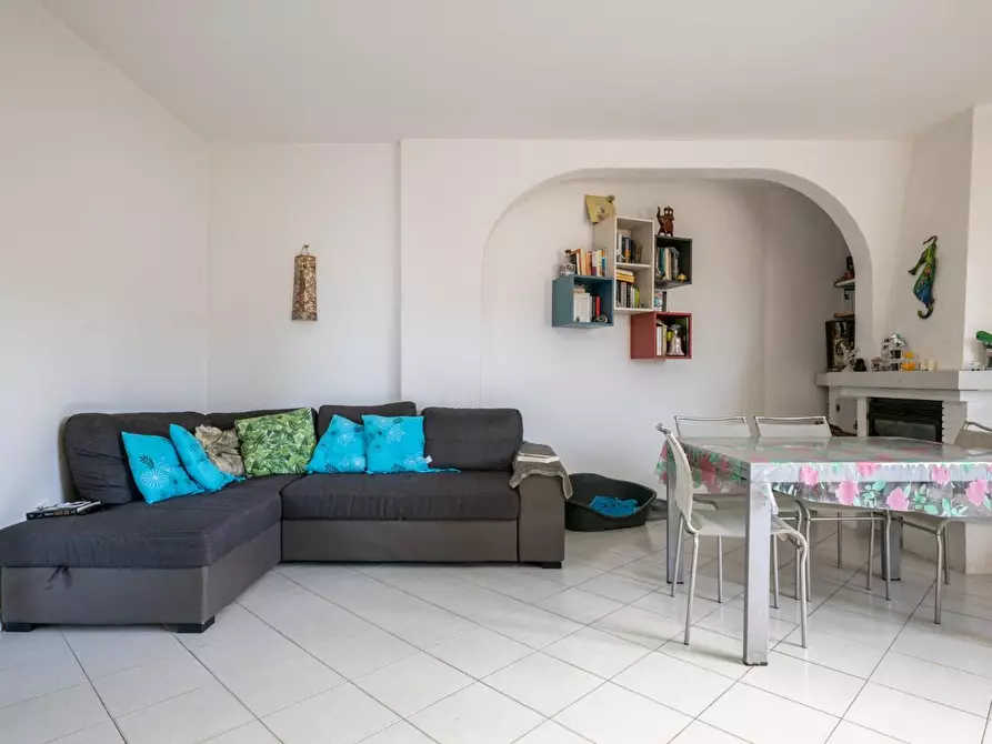 Immagine 6 di Appartamento in vendita  a Pontedera