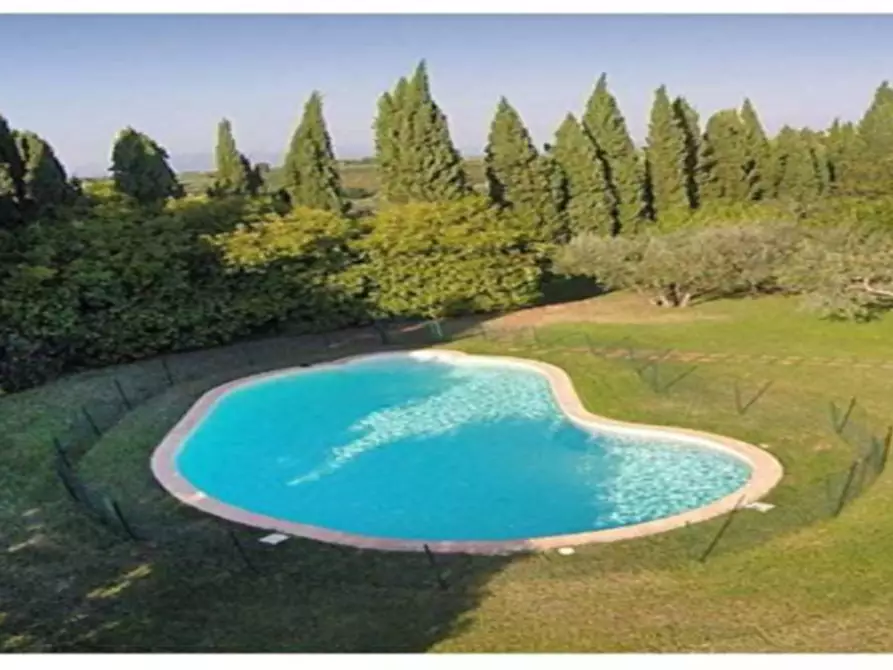 Immagine 20 di Casa colonica in vendita  a San Casciano In Val Di Pesa