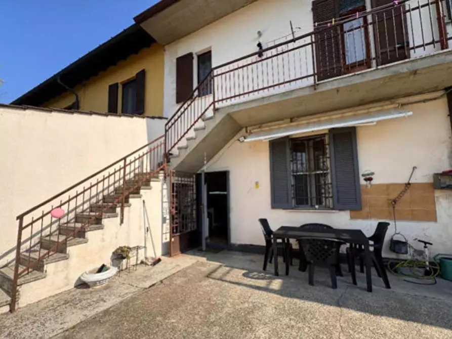 Immagine 3 di Appartamento in vendita  a Garlasco