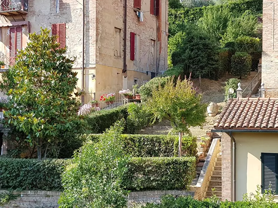 Immagine 29 di Terratetto in vendita  a Siena