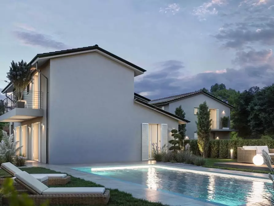 Immagine 5 di Villa in vendita  a Santa Maria A Monte