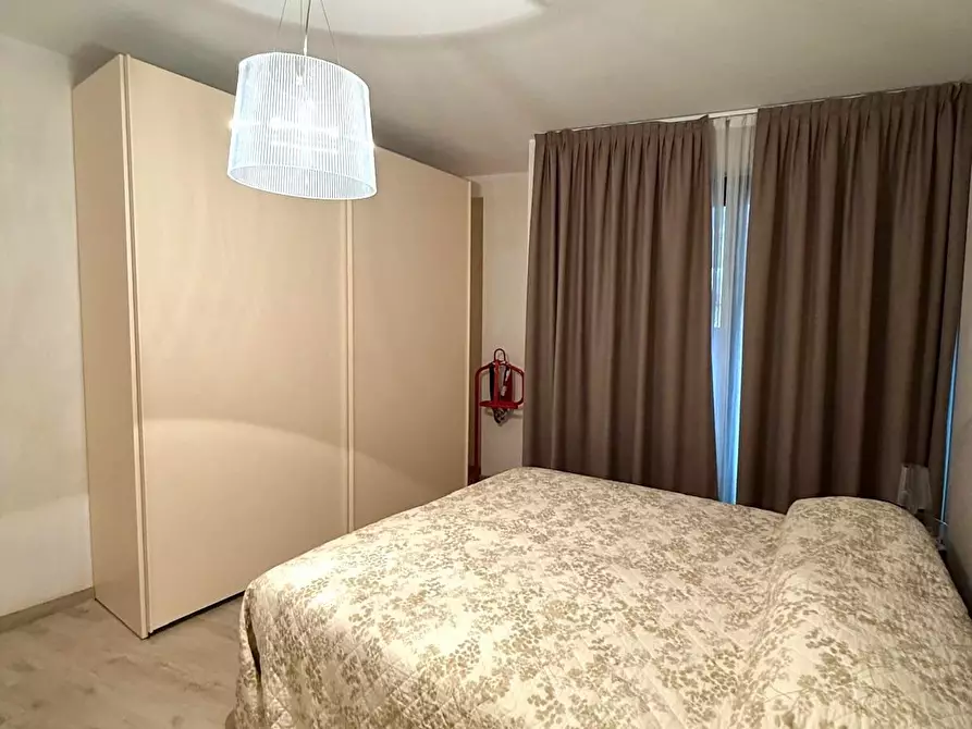 Immagine 18 di Appartamento in vendita  a Siena