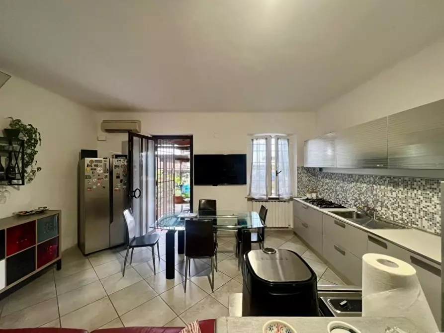 Immagine 13 di Terratetto in vendita  a Vecchiano