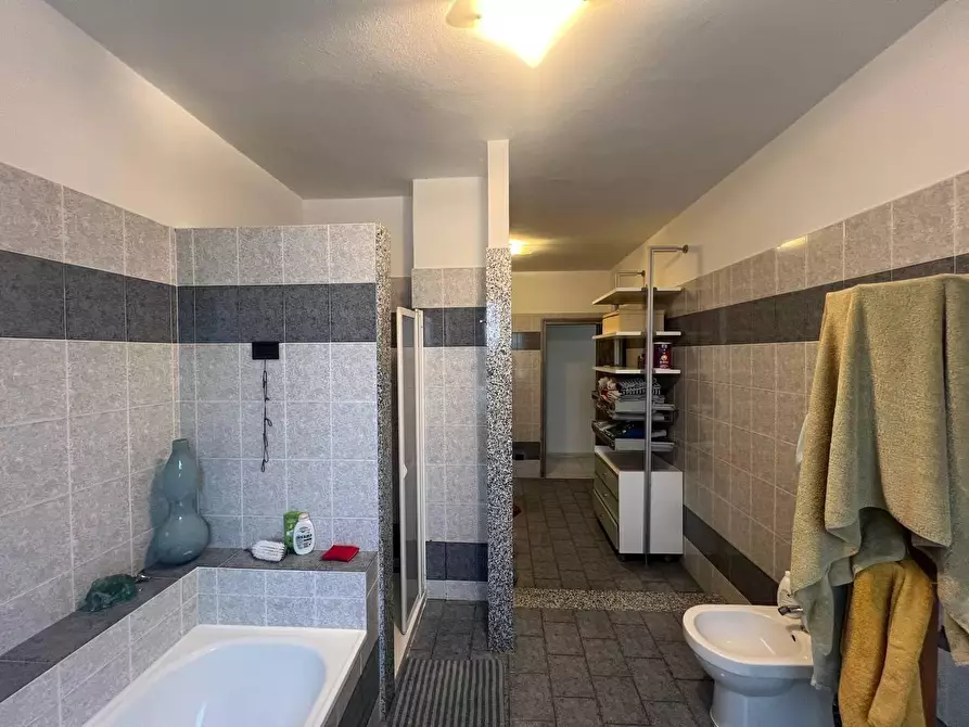 Immagine 26 di Terratetto in vendita  a Vecchiano