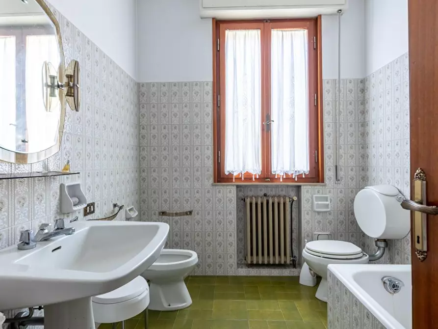 Immagine 23 di Villa in vendita  a Fucecchio