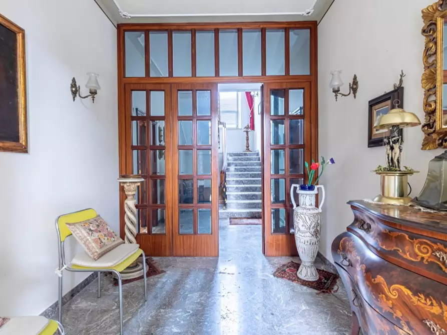 Immagine 9 di Villa in vendita  a Fucecchio