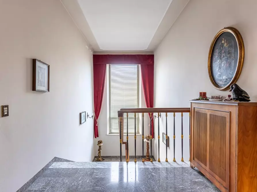 Immagine 17 di Villa in vendita  a Fucecchio