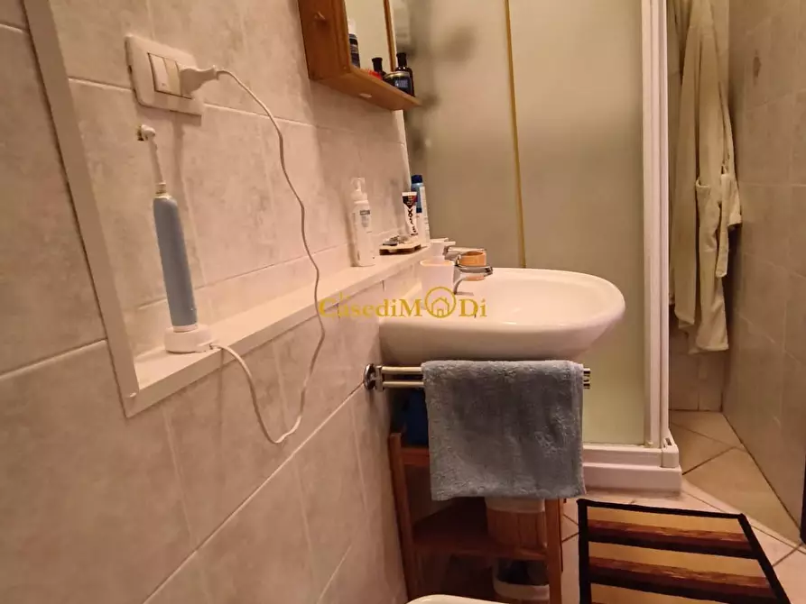 Immagine 24 di Appartamento in vendita  a Livorno