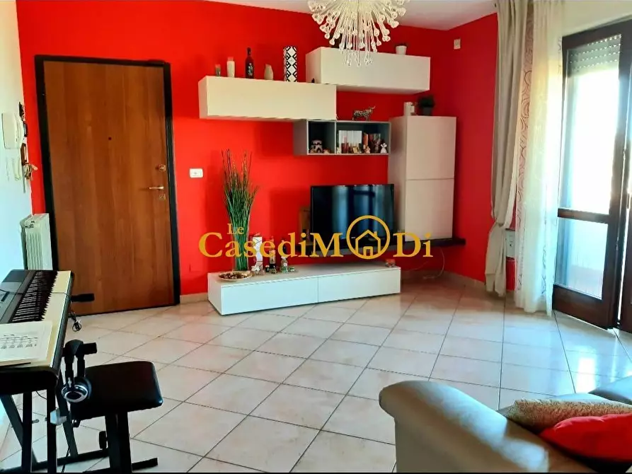 Immagine 2 di Appartamento in vendita  a Livorno