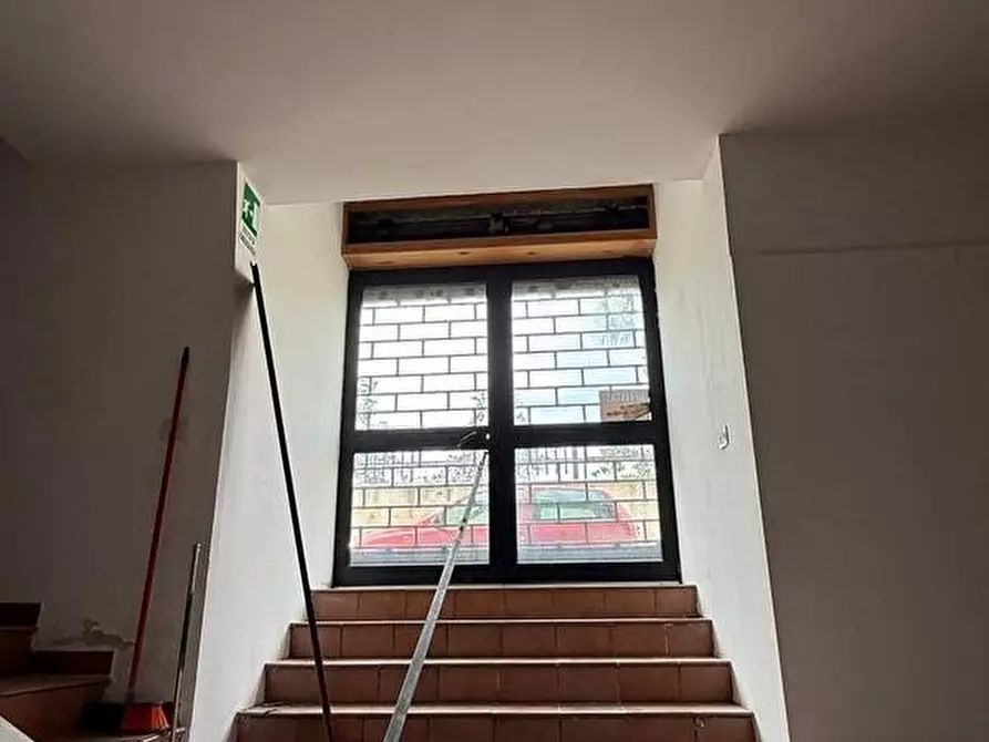Immagine 17 di Locale commerciale in vendita  a Alessano