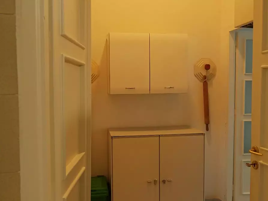 Immagine 10 di Appartamento in vendita  a Massa