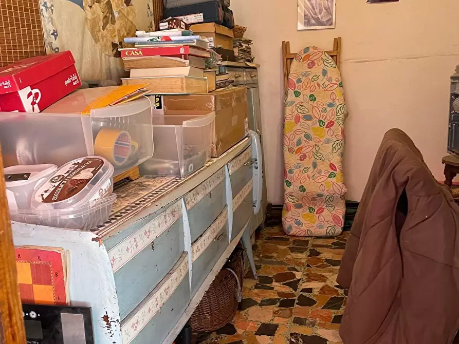 Immagine 9 di Porzione di casa in vendita  a Carrara