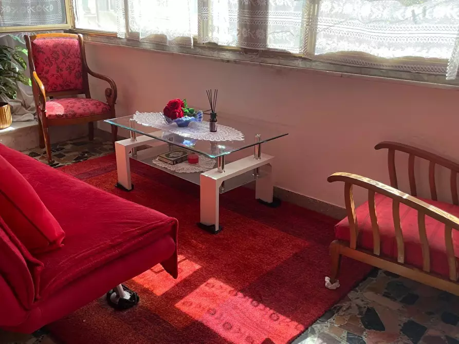 Immagine 3 di Porzione di casa in vendita  a Carrara