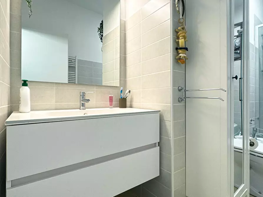 Immagine 14 di Appartamento in vendita  a Pisa