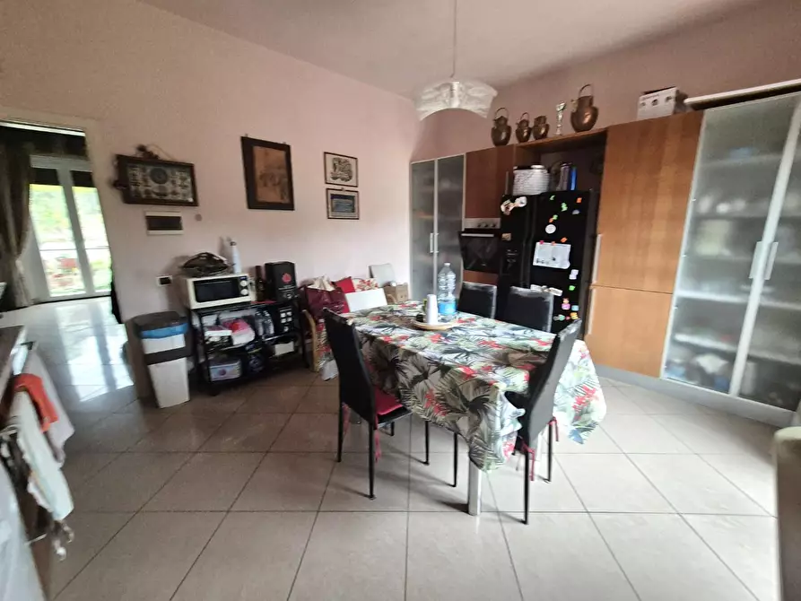 Immagine 1 di Appartamento in vendita  a Siena