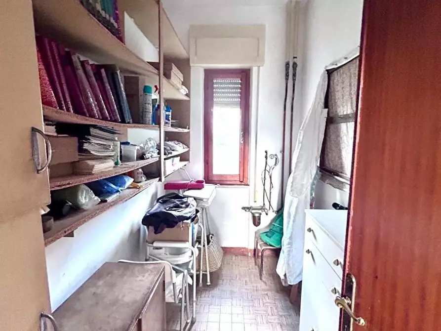 Immagine 8 di Villa in vendita  a Ortonovo