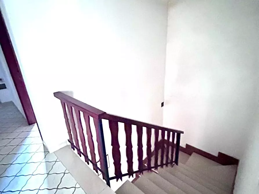 Immagine 18 di Villa in vendita  a Ortonovo