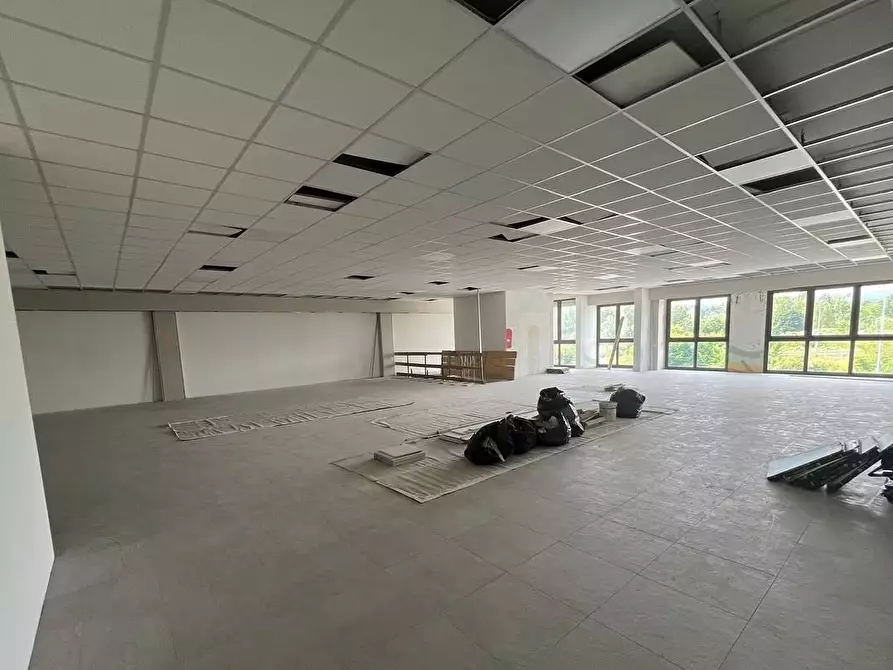 Immagine 4 di Capannone industriale in affitto  a Castelfiorentino