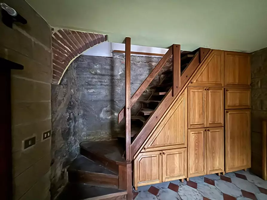 Immagine 11 di Appartamento in vendita  a Peccioli