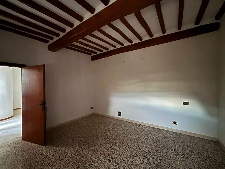 Immagine 13 di Appartamento in vendita  a Peccioli