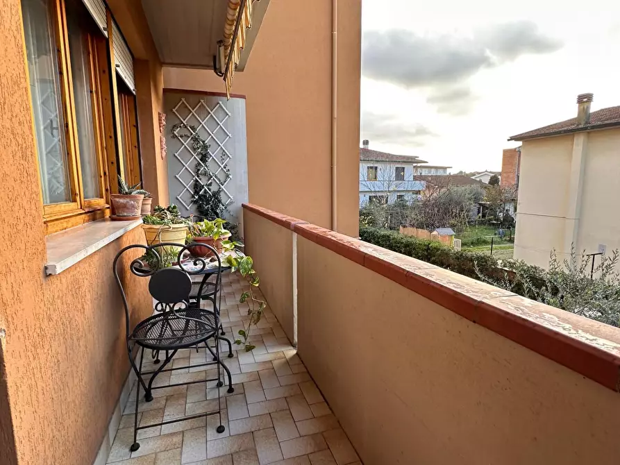 Immagine 12 di Appartamento in vendita  a Ponsacco