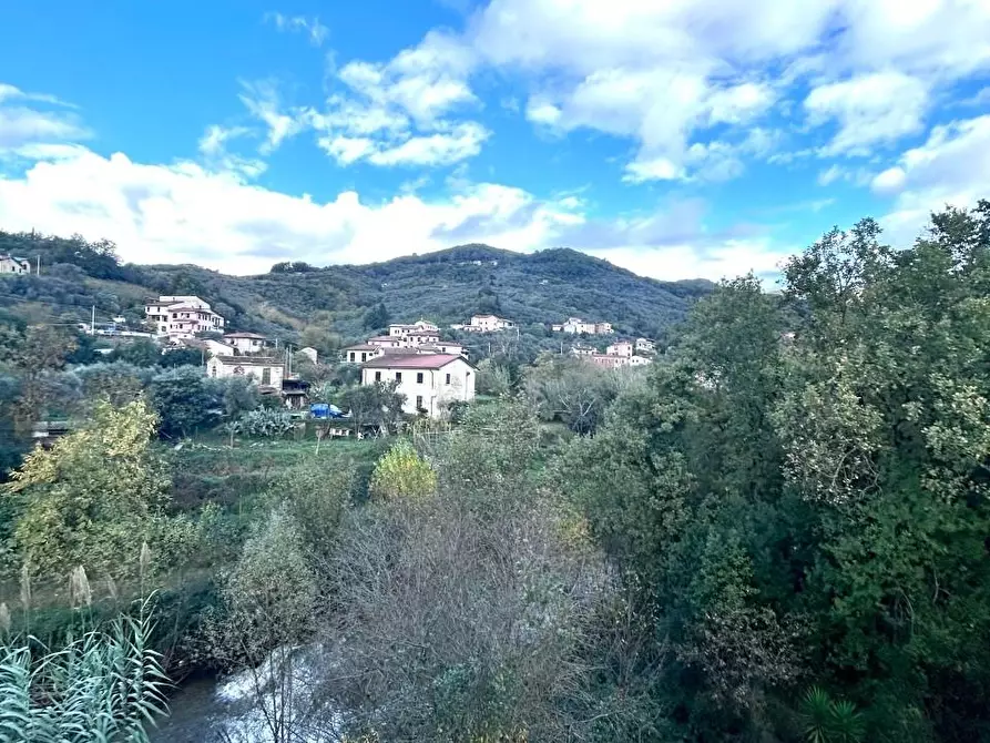 Immagine 22 di Casa indipendente in vendita  a Ortonovo