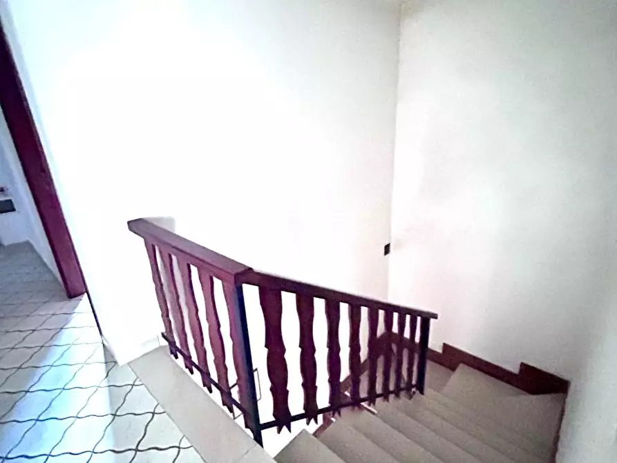 Immagine 18 di Casa indipendente in vendita  a Ortonovo