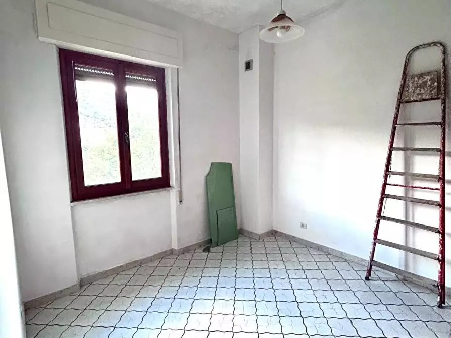 Immagine 21 di Casa indipendente in vendita  a Ortonovo