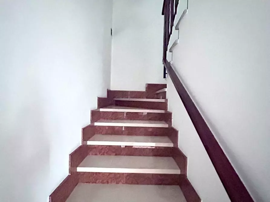 Immagine 11 di Casa indipendente in vendita  a Ortonovo