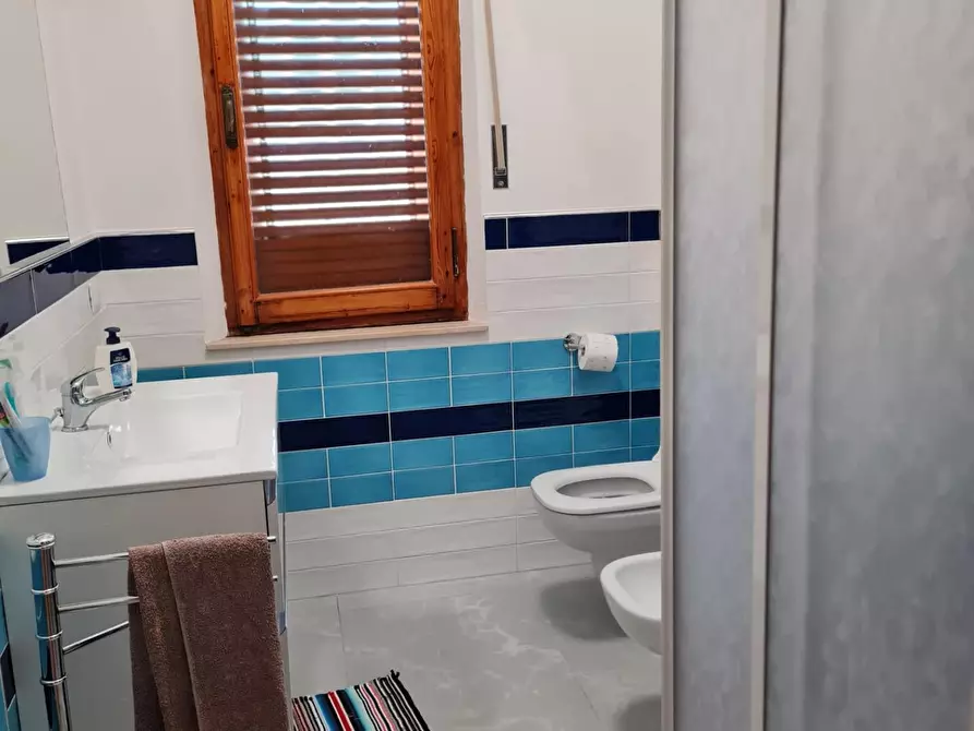 Immagine 9 di Appartamento in vendita  a Siena