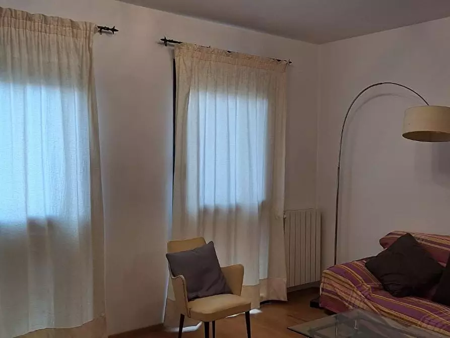 Immagine 9 di Appartamento in affitto  a Livorno