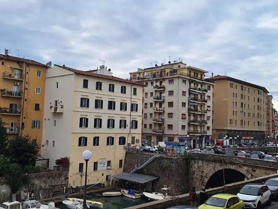 Immagine 33 di Appartamento in affitto  a Livorno