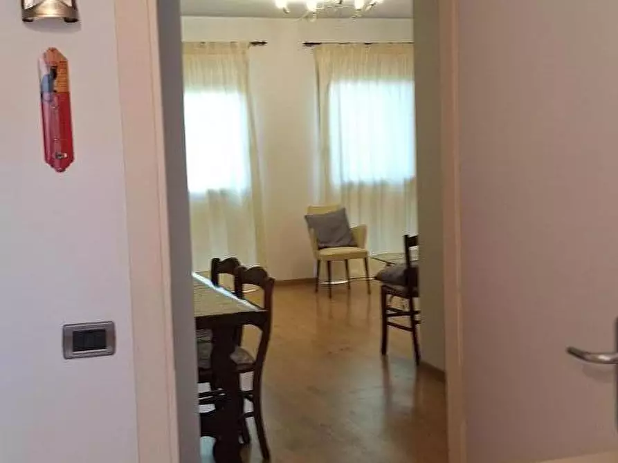 Immagine 12 di Appartamento in affitto  a Livorno