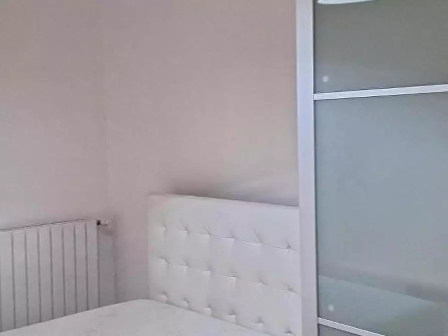 Immagine 18 di Appartamento in affitto  a Livorno