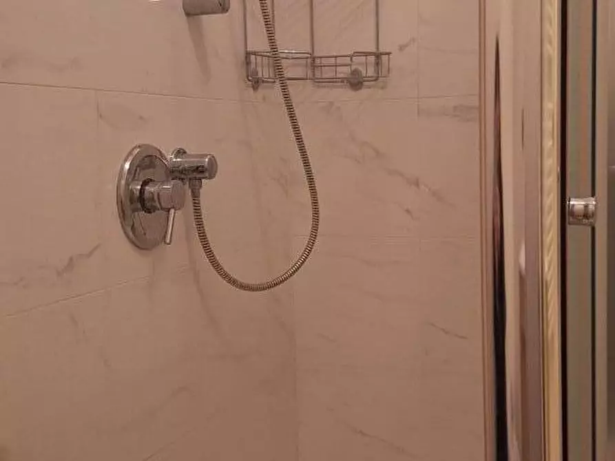 Immagine 22 di Appartamento in affitto  a Livorno