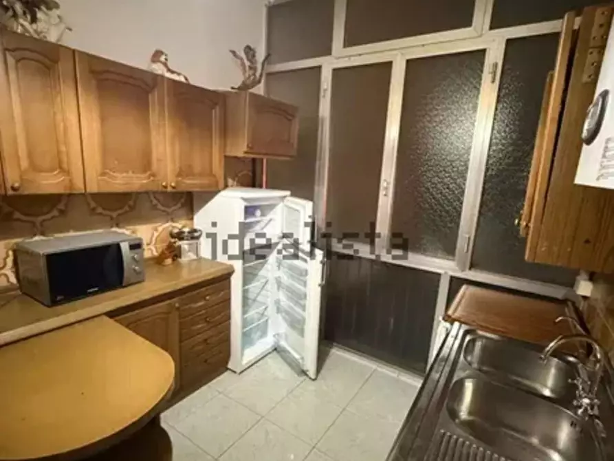 Immagine 2 di Appartamento in vendita  a Livorno