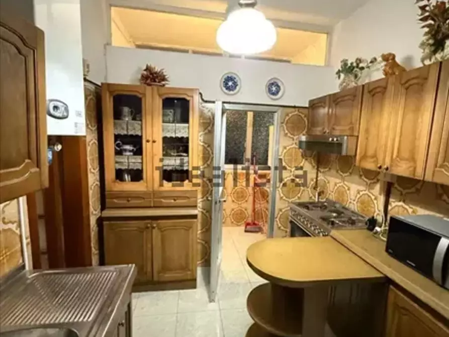 Immagine 4 di Appartamento in vendita  a Livorno