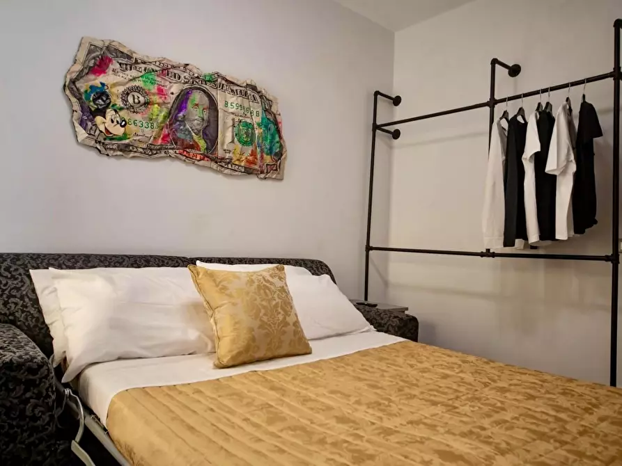 Immagine 12 di Appartamento in vendita  a Viareggio