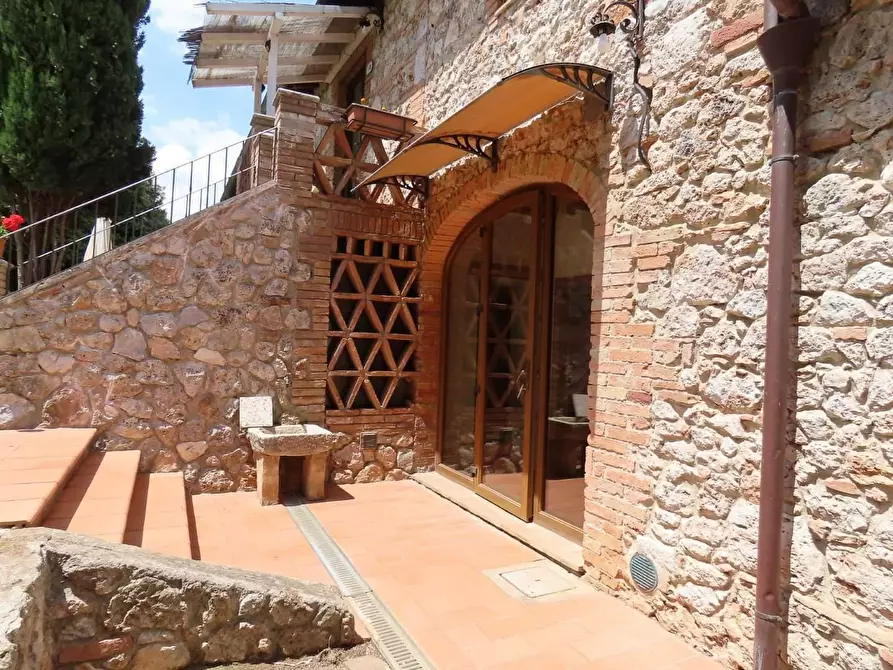 Immagine 2 di Appartamento in vendita  a Monteriggioni