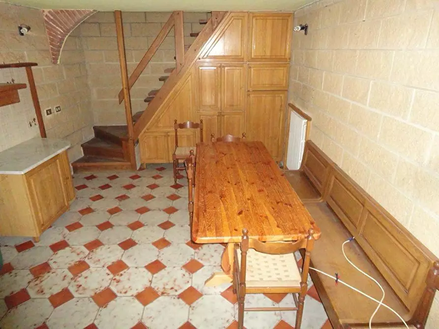 Immagine 1 di Appartamento in vendita  a Peccioli