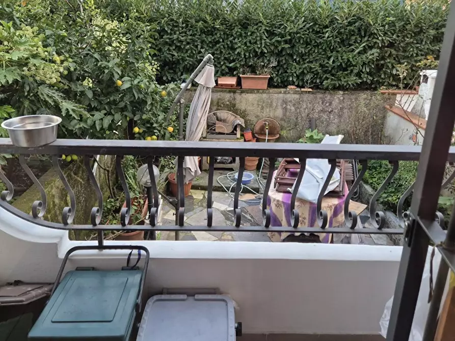 Immagine 32 di Villetta a schiera in vendita  a Carrara