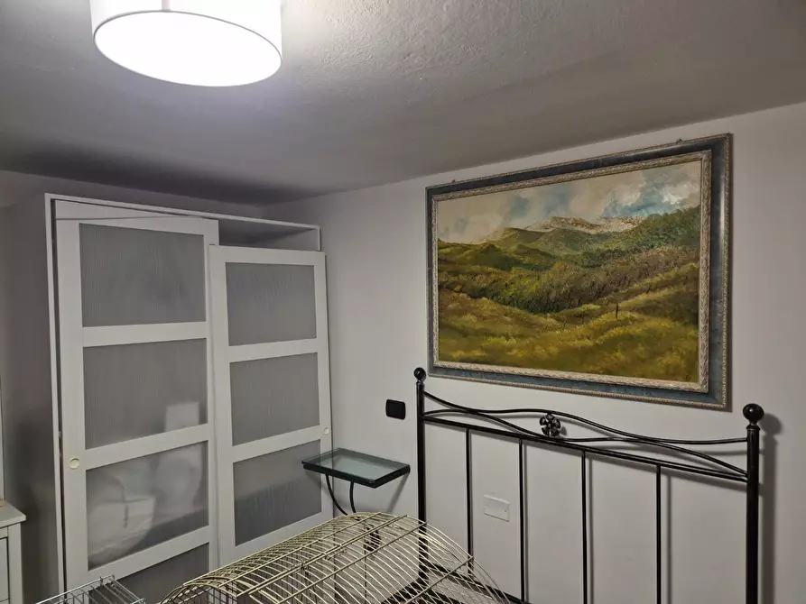 Immagine 41 di Villetta a schiera in vendita  a Carrara