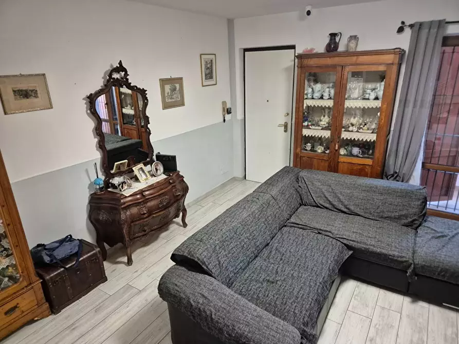 Immagine 5 di Villetta a schiera in vendita  a Carrara